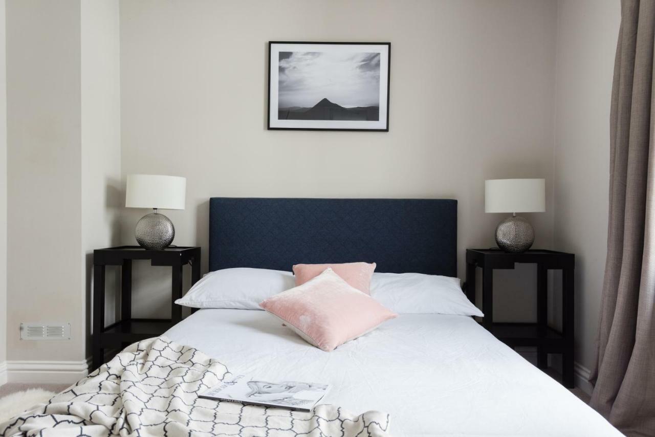 The Navy Court - Scandinavian Inspired 4Bdr Home Oxford Exterior foto